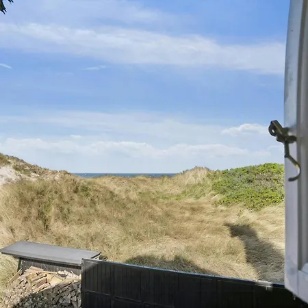 Thatched By The North Sea In Semesterbostad *